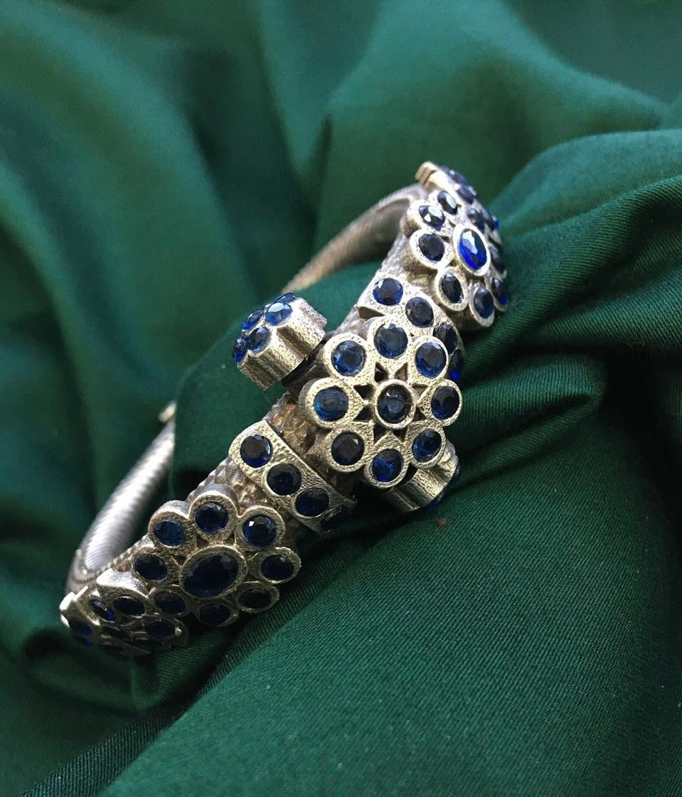 Silverlookalike Openable Bangles